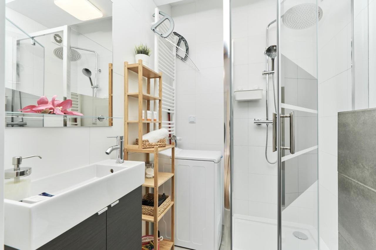 Riverside Apartments Na Grobli By Noclegi Renters Wroclaw Luaran gambar